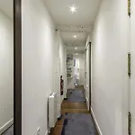 Casco Viejo, Tranvia, Metro, A Pie Apartment Bilbao